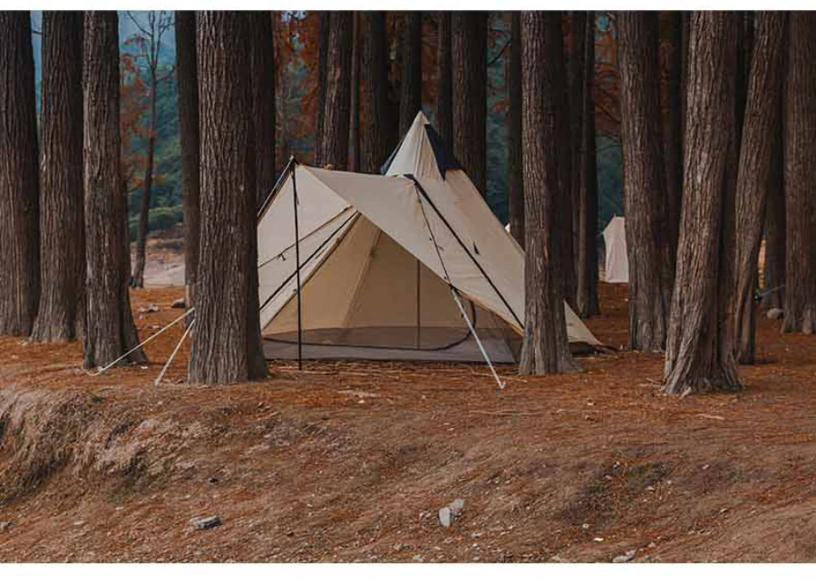 Cheap Goat Tents Luxury Waterproof Polyester Large Tents With Tarp Camping Spire Yurt High Quality Indian Pyramid Black Tent   
